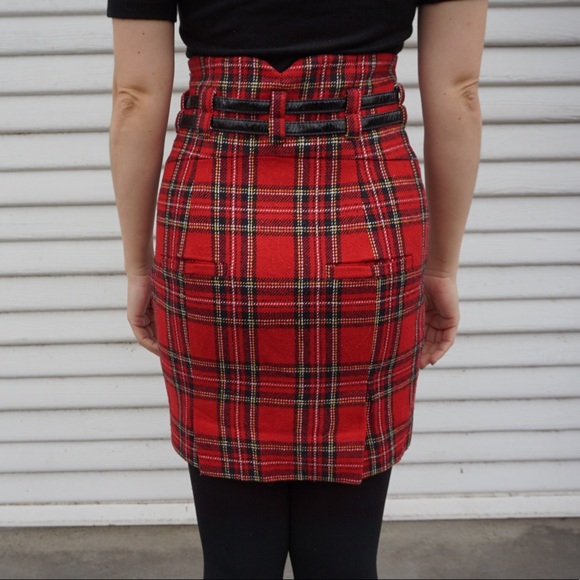 BETSEY JOHNSON Red Plaid Belted Pencil Skirt - Picture 4 of 8